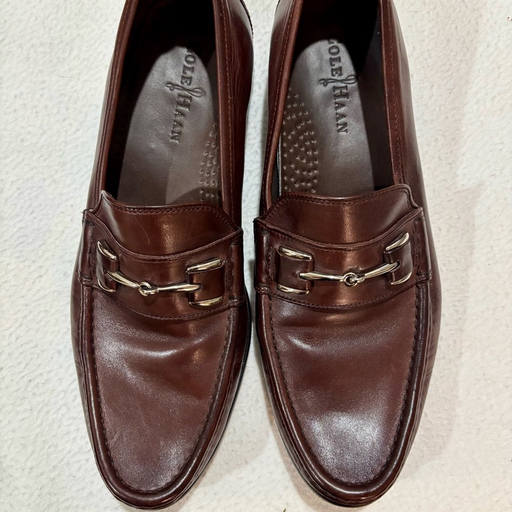 Cole Haan Nike air Men's Leather Loafers in Rich Cordovan silver buckled bit.
